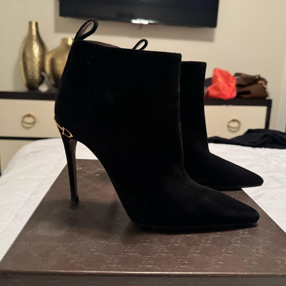 Black suede Gucci ankle booties